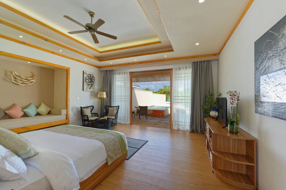 Deluxe Beach Pool Villa, Brennia Kottefaru 5*