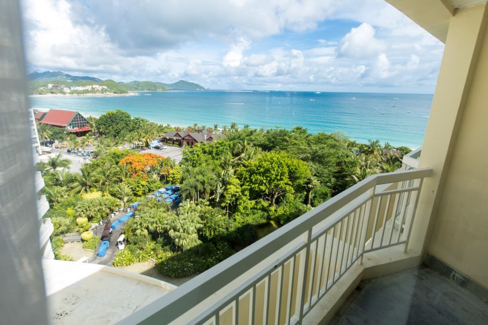 Deluxe sea view room, Sunshine Resort Intime Sanya 5*