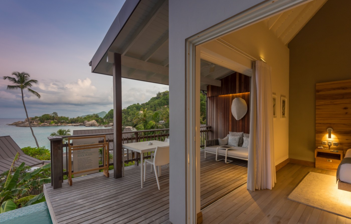 Ocean View Pool Chalet, Carana Beach 4*