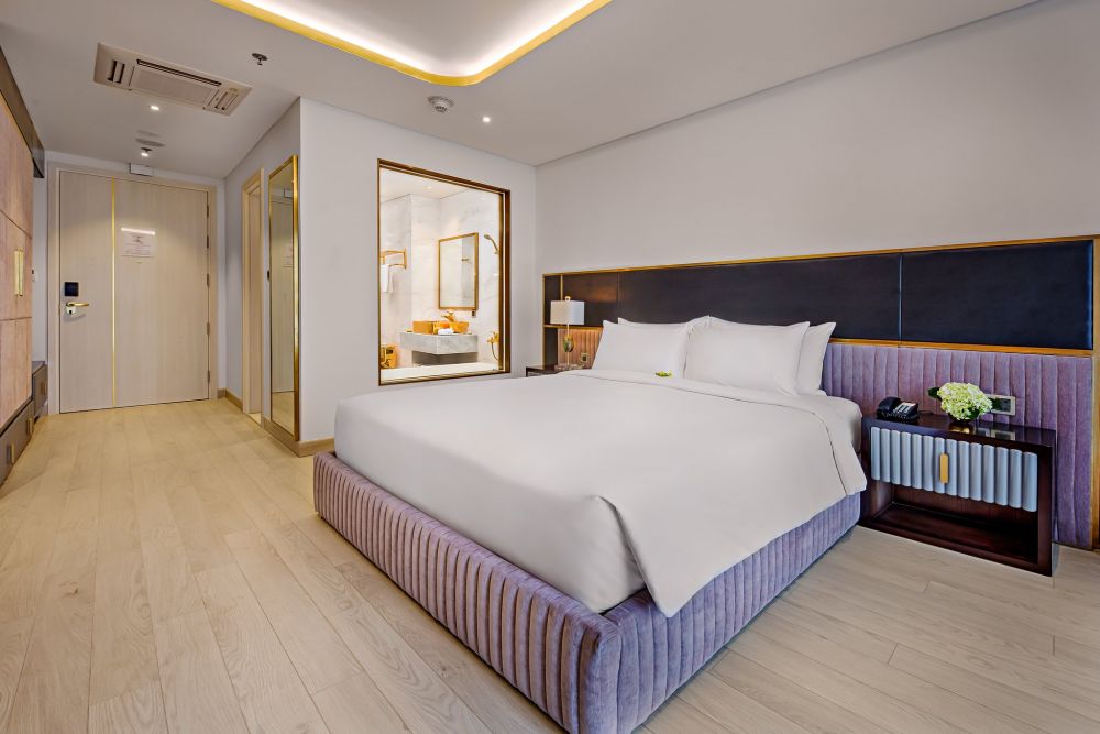 Executive, Wyndham Danang Golden Bay 5*