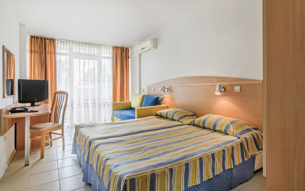 Family Double room, Gloria St. Constantine 3*