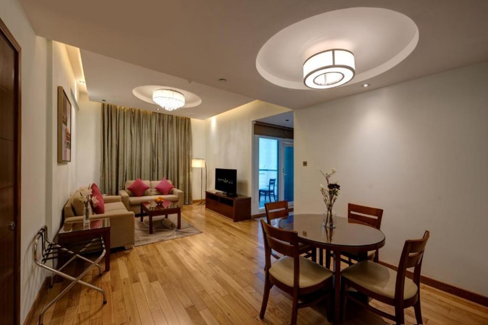 Deluxe 1 Bedroom Suite, Rose Park Hotel Al Barsha 4*