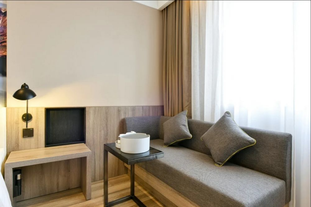 Superior Room, Atour Hotel (Beijing Chaoyang Park) 4*