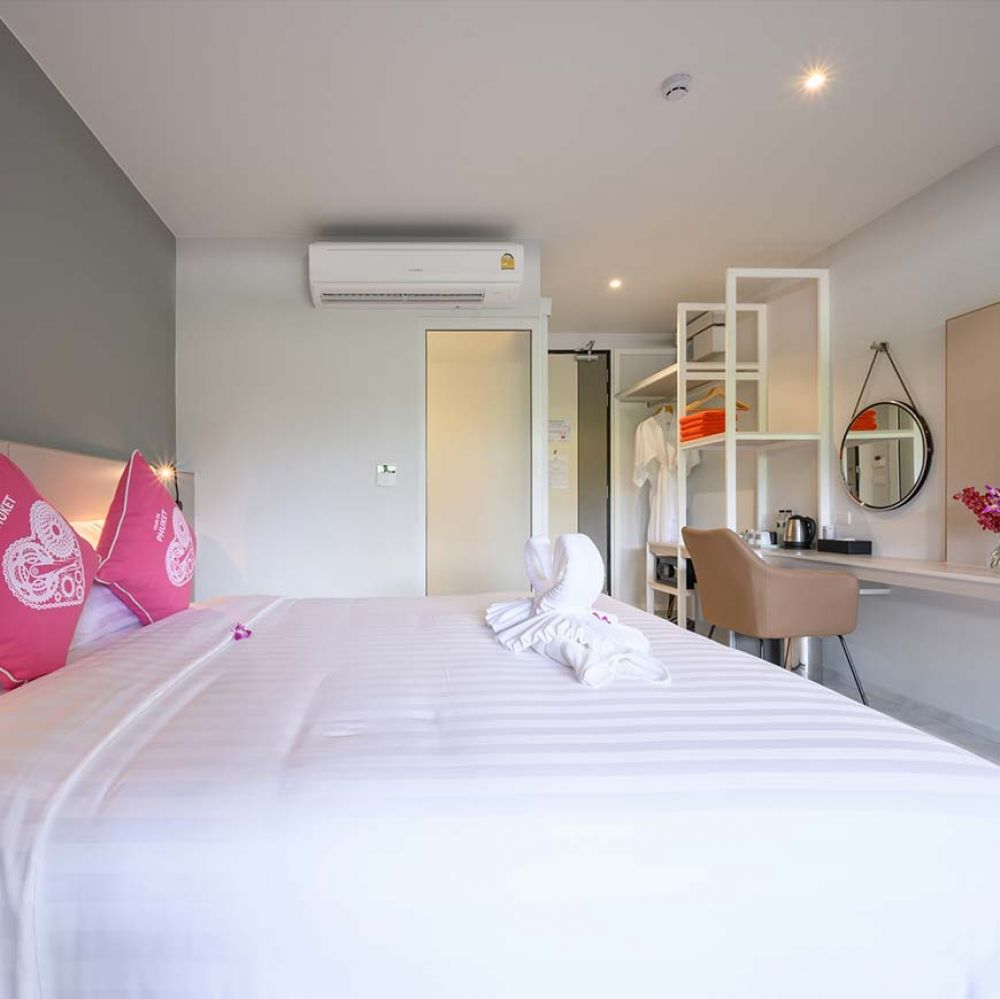 Deluxe Jacuzzi, Tour De Phuket Hotel 4*