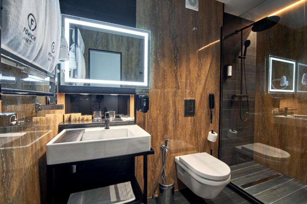 Family Suite, Fomich Residence 