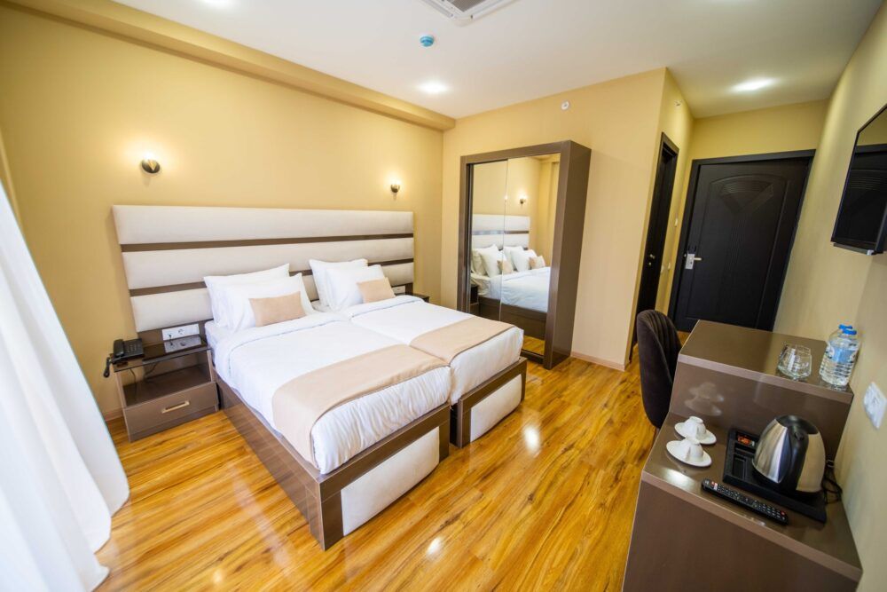 Standart, Residence Plaza 4*