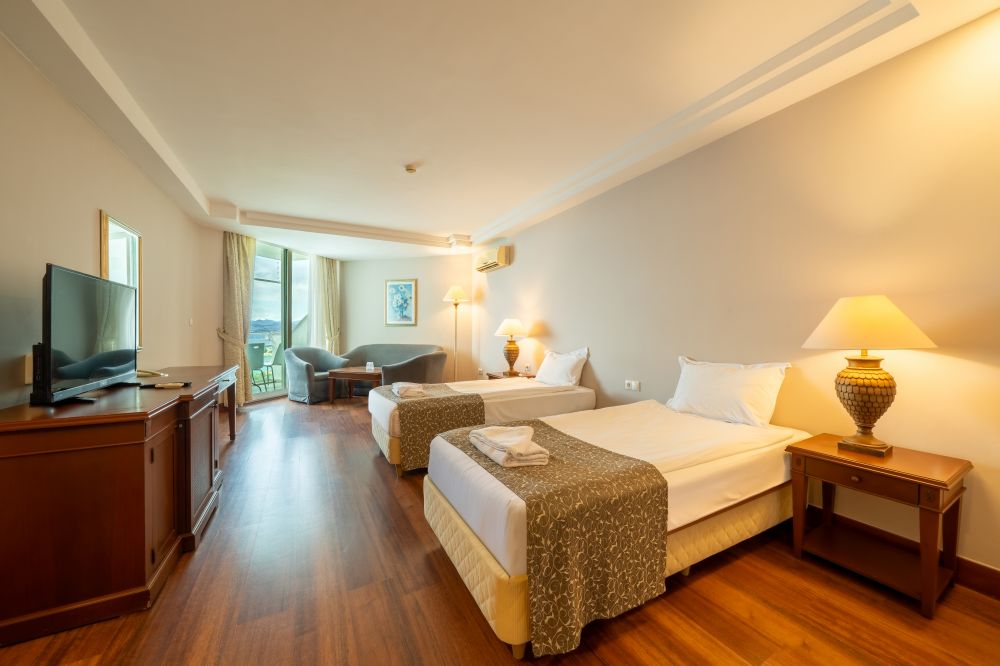 Hotel Standard Family Room, Bodrum Holiday Resort & Spa Hotel 5*