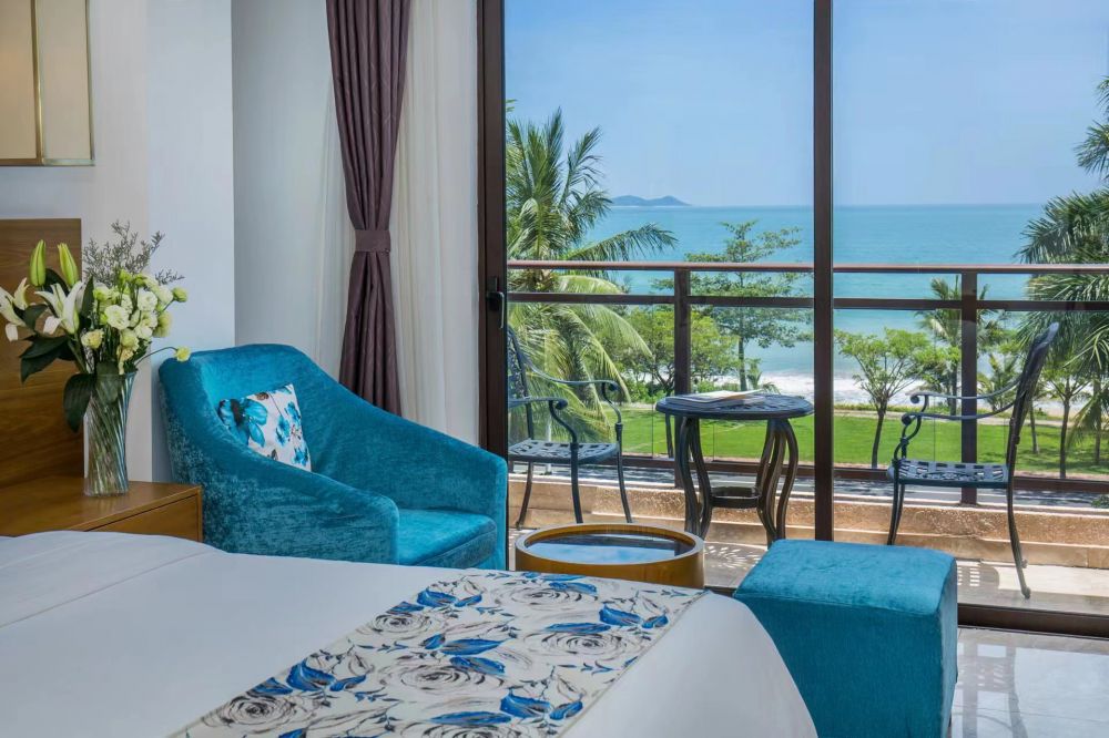 Deluxe Seaview King Room, Yin Yun Seaview Hotel 4*