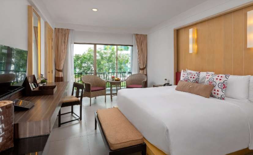 Deluxe Room, Sawaddi Patong Resort & Spa By Tolani 4*