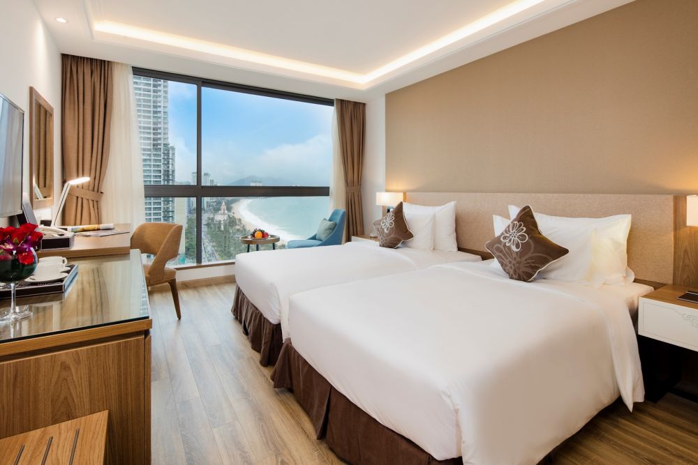 Deluxe Room, Asteria Comodo Nha Trang 5*