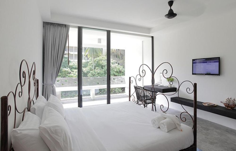 Grand Deluxe, Surintra Boutique Resort 3*