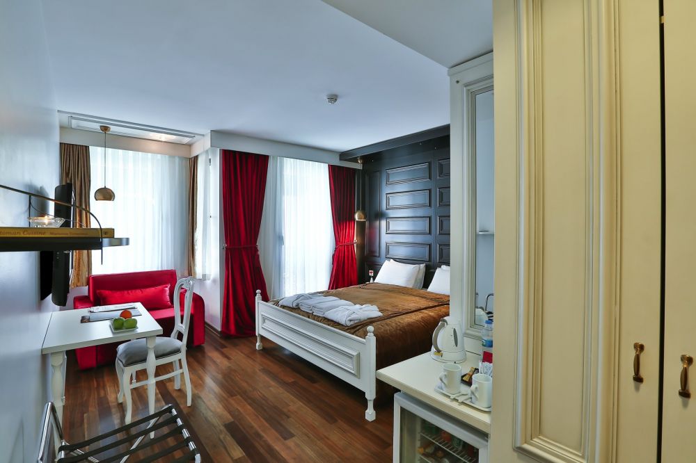 Junior Suite, Senatus Hotel 3*