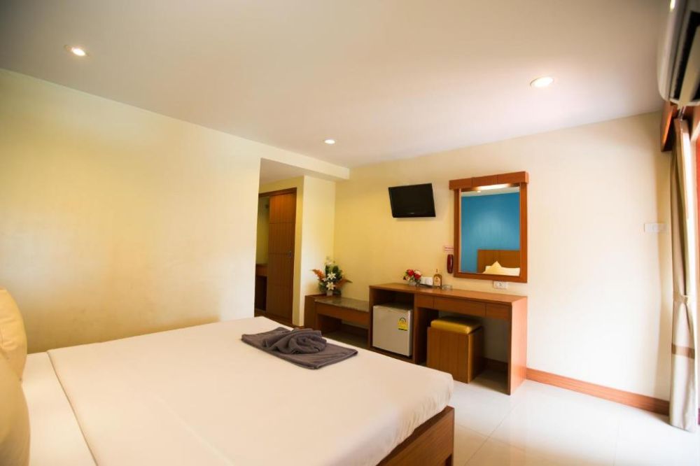 Standard, Twin Palms Resort Pattaya 3*