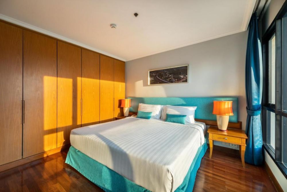 One Bedroom Suite, Bandara Suites Silom 4*