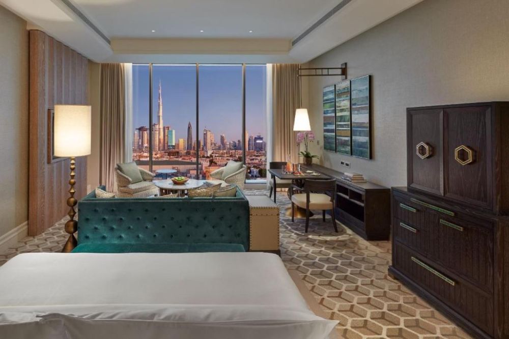 Club Superior, Mandarin Oriental Jumeira Dubai 5*