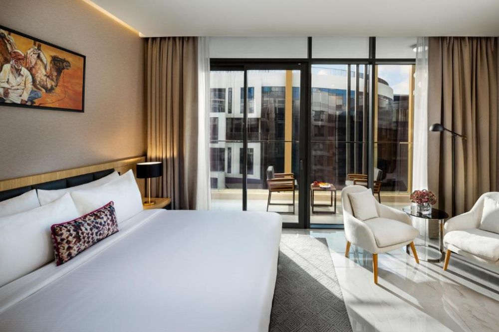 Junior Suite, Millennium Place Mirdif 4*