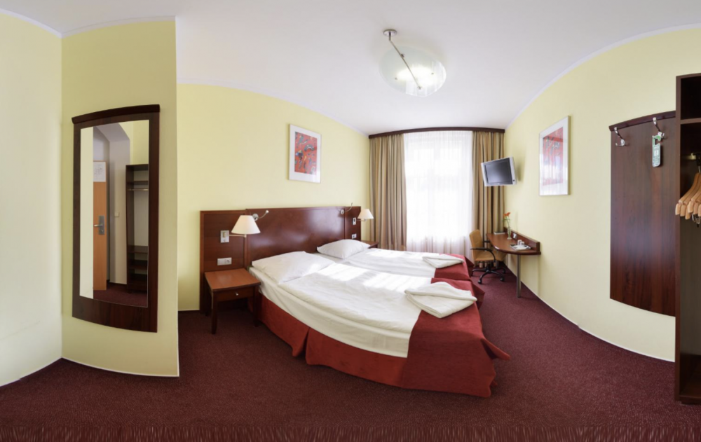 SUPERIOR DOUBLE ROOM, Abe 3*