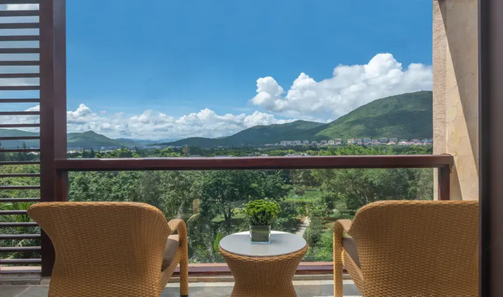 Deluxe Garden View Room, Mangrove Tree Resort Yalongbay 5*