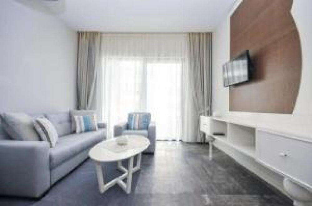 Suite APP Sea View, Bracera 4*