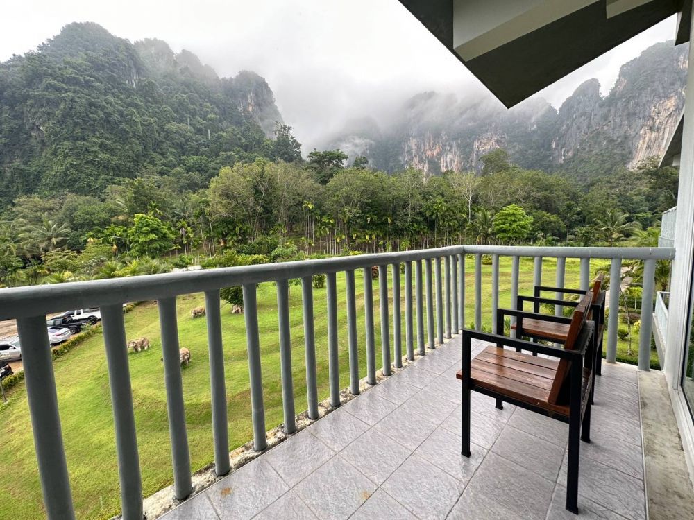 Superior Room, Arawan Beach Resort Krabi 4*