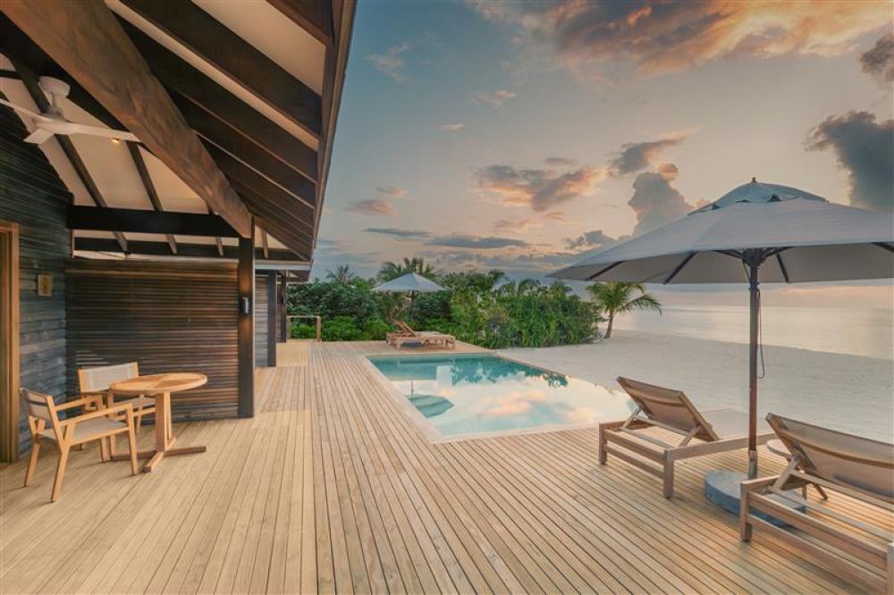 Dheru 3 Bedroom Villa, Jawakara Islands Maldives 5*