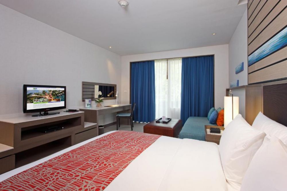 Standard, Holiday Inn Resort Patong 4*