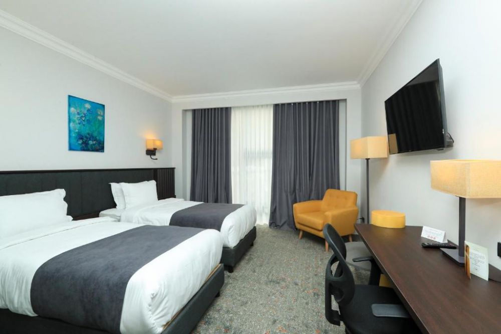 Business, Pine Astoria Tbilisi 5*