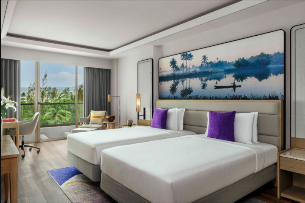 Deluxe Room with Balcony, Vivanta Goa Miramar 5*