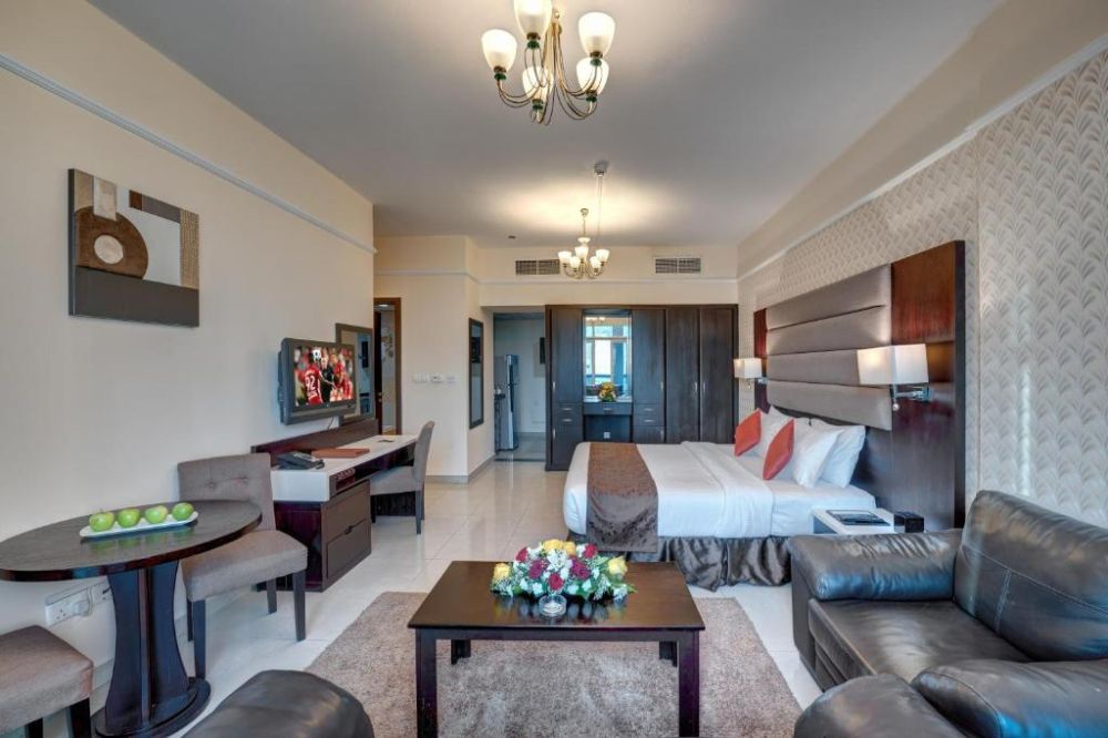 Studio Apartments, Emirates Grand Hotel (ex. Emirates Grand Hotel Apartment) 4*