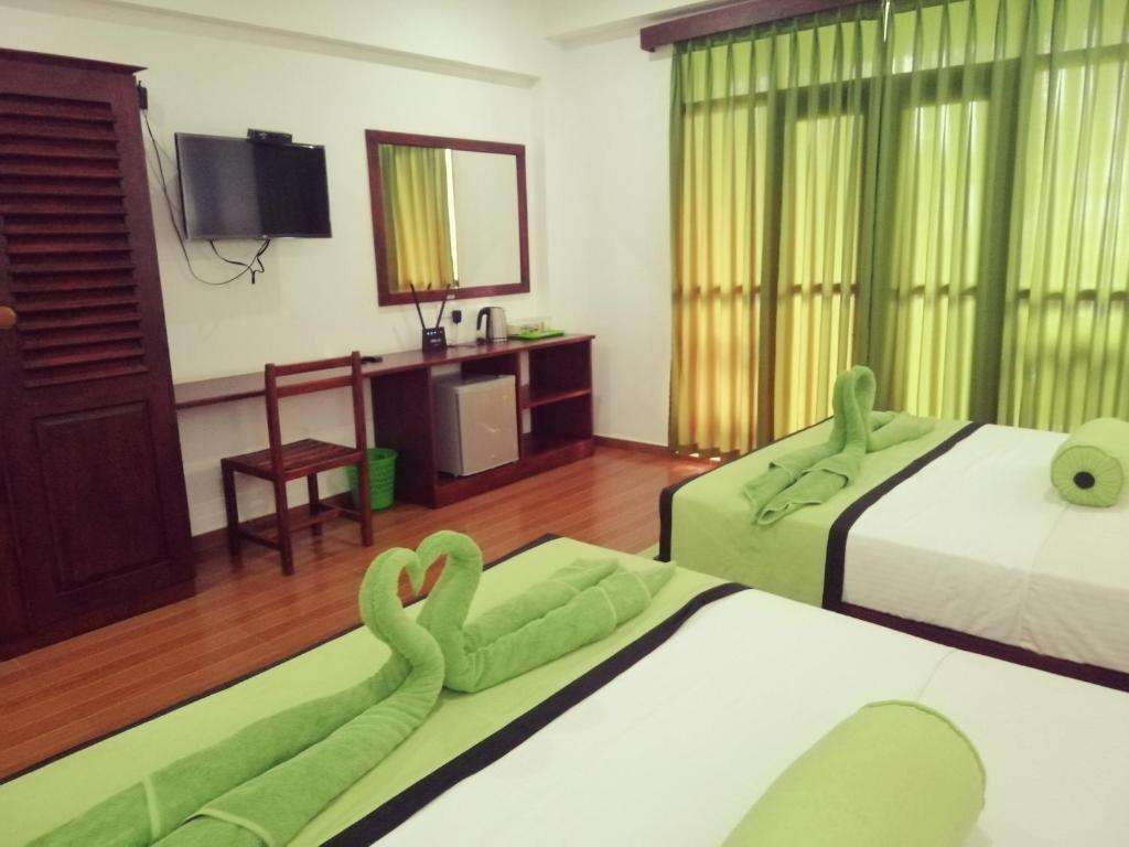 Family Room, Serenade Beach Hotel 2*