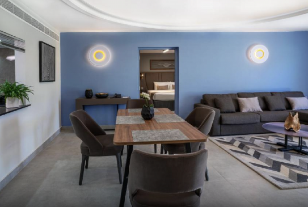 2 Bed Villa, Marbella Resort Sharjah 4*