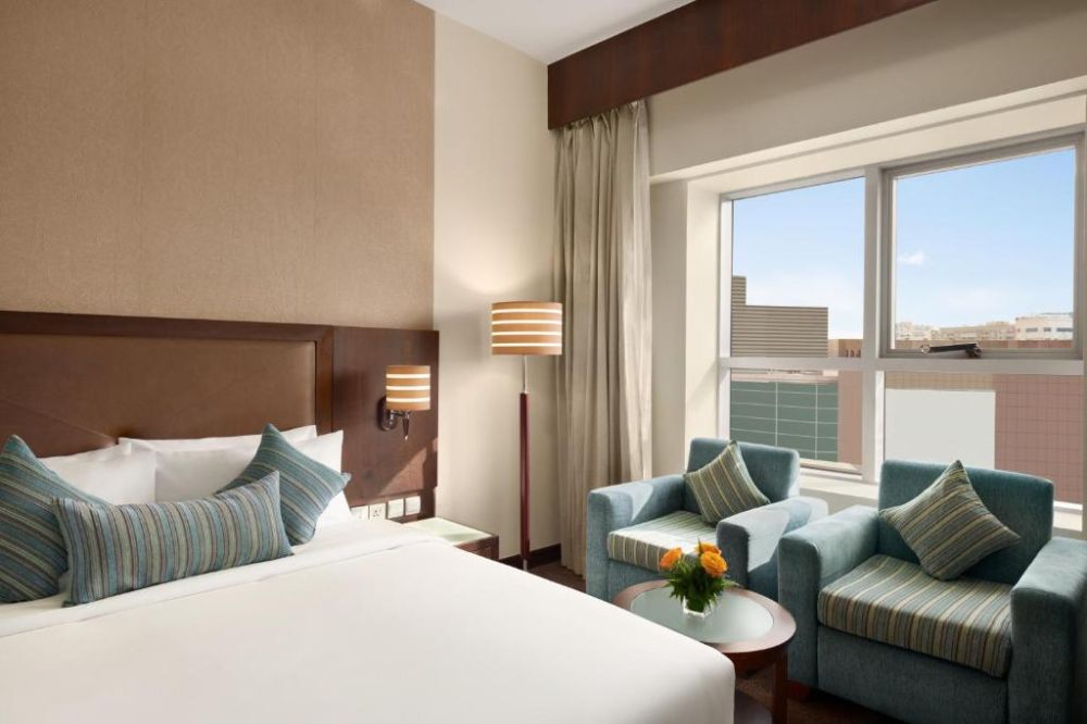 King bedroom, Ramada By Wyndham Dubai Deira 4*