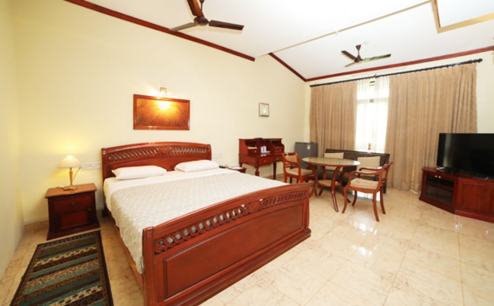 Suite, Rajah Island 4*