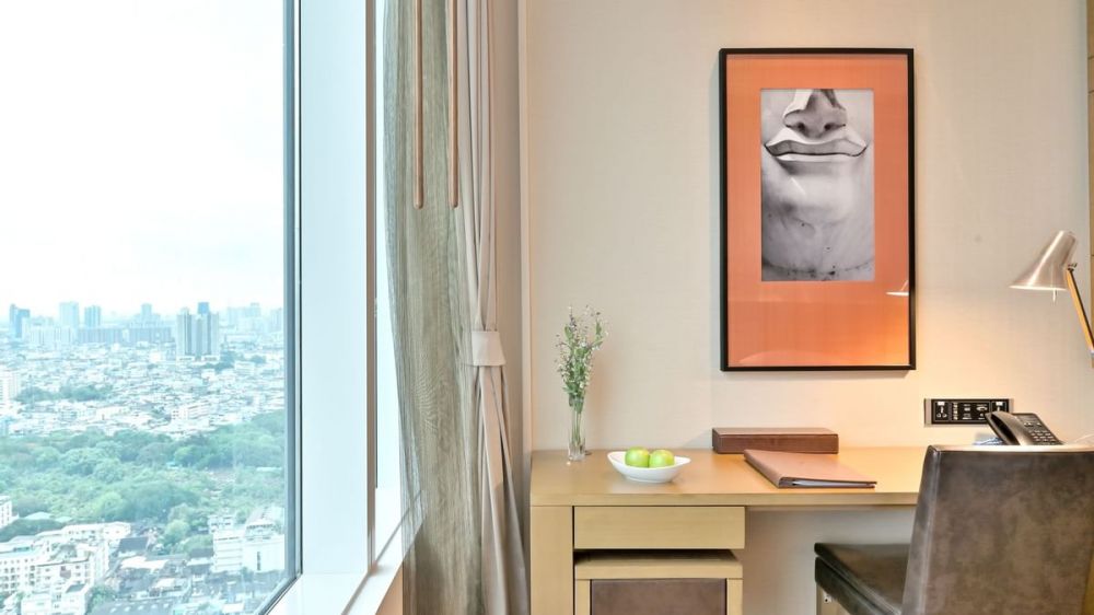 Executive Superior Sky, Eastin Grand Sathorn 4*