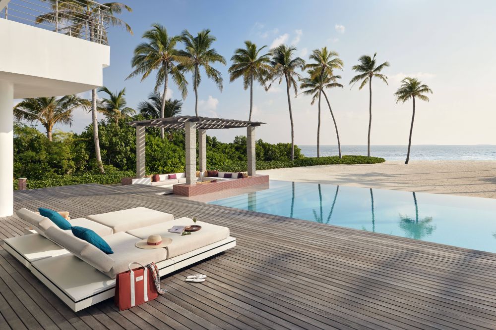 3-Bedroom Olhahali Beach Retreat With Pool, Jumeirah Olhahali Island Maldives 5*
