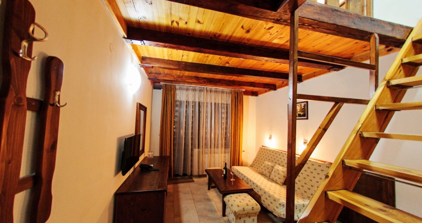 Maisonette, Dumanov Hotel 3*