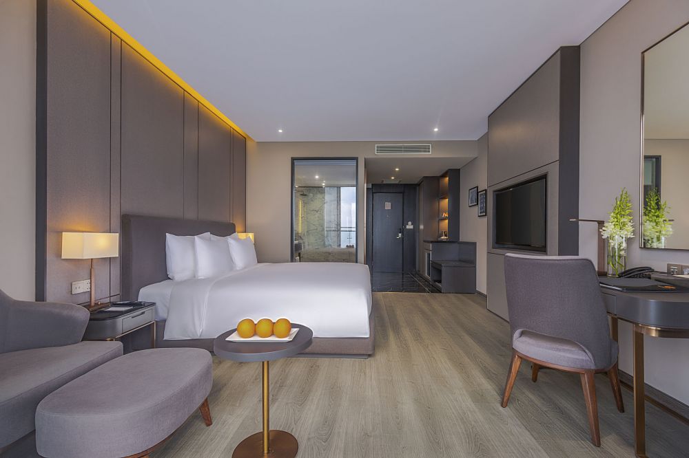 3 Bedroom Residence Ocean Front, Le Sands Oceanfront Da Nang 4*