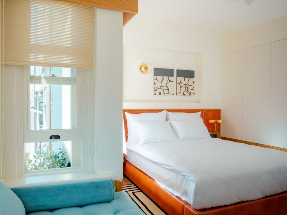 Superior Room With Bay Window, The Gift Hotel 4*