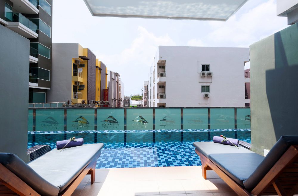 Deluxe Pool Access, Andakira Hotel 4*