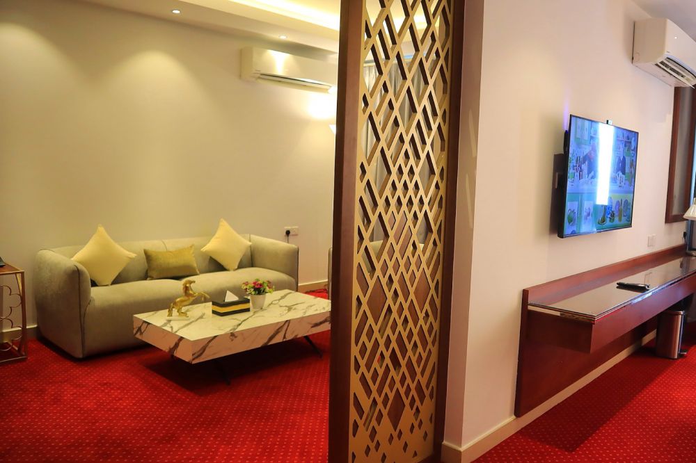 Executive Suit, Muscat Express Hotel 3*