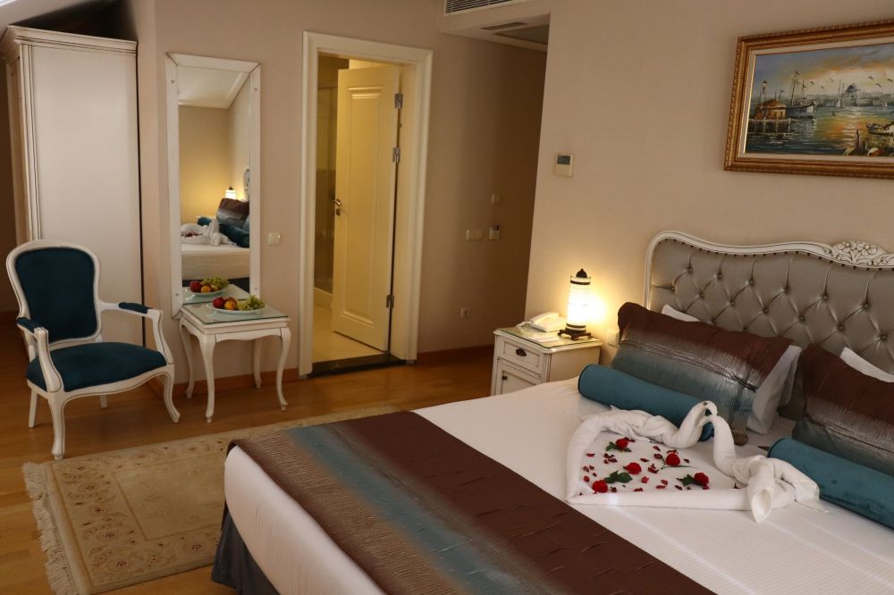 Deluxe, Recital Hotel 3*