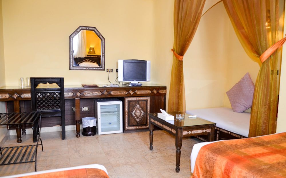 Comfort Room, Oriental Rivoli 4*