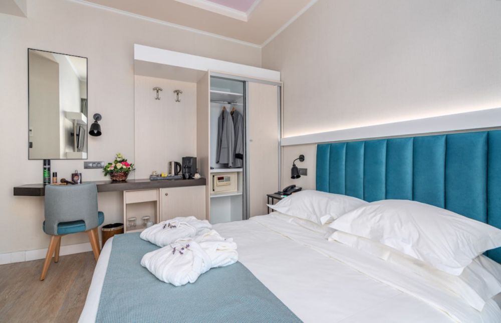 Junior Suite Acropolis View, Athens Cypria Hotel 4*