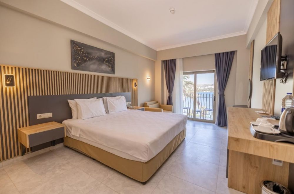 Club Sea View Room/ Land View Room, Yasmin Bodrum Resort 5*