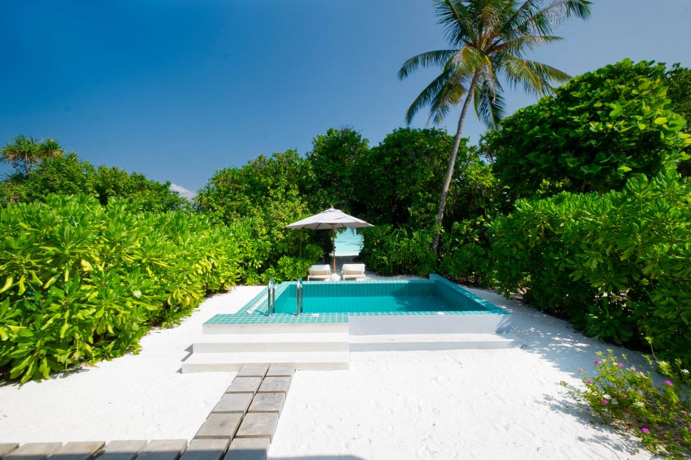 Sunset Beach Villa with Pool, Ifuru Island Maldives 5*