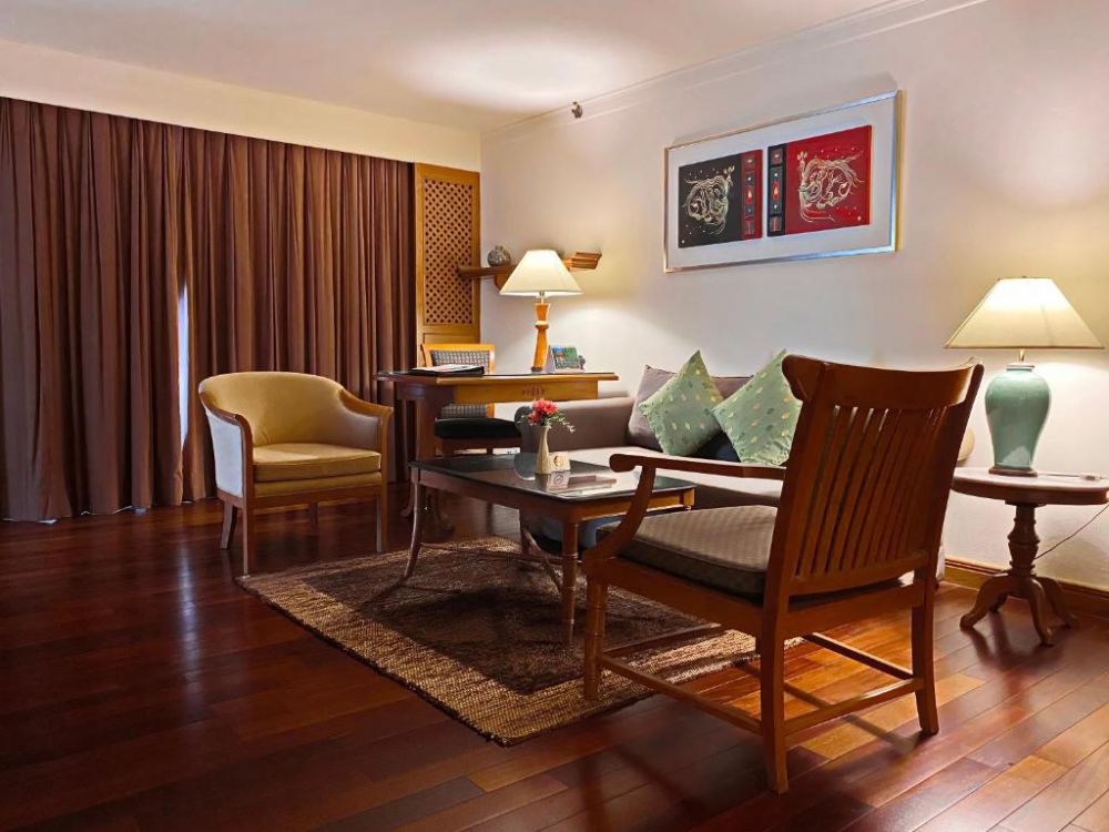 2-Bedroom Suite, Silom Serene A Boutique Hotel 4*