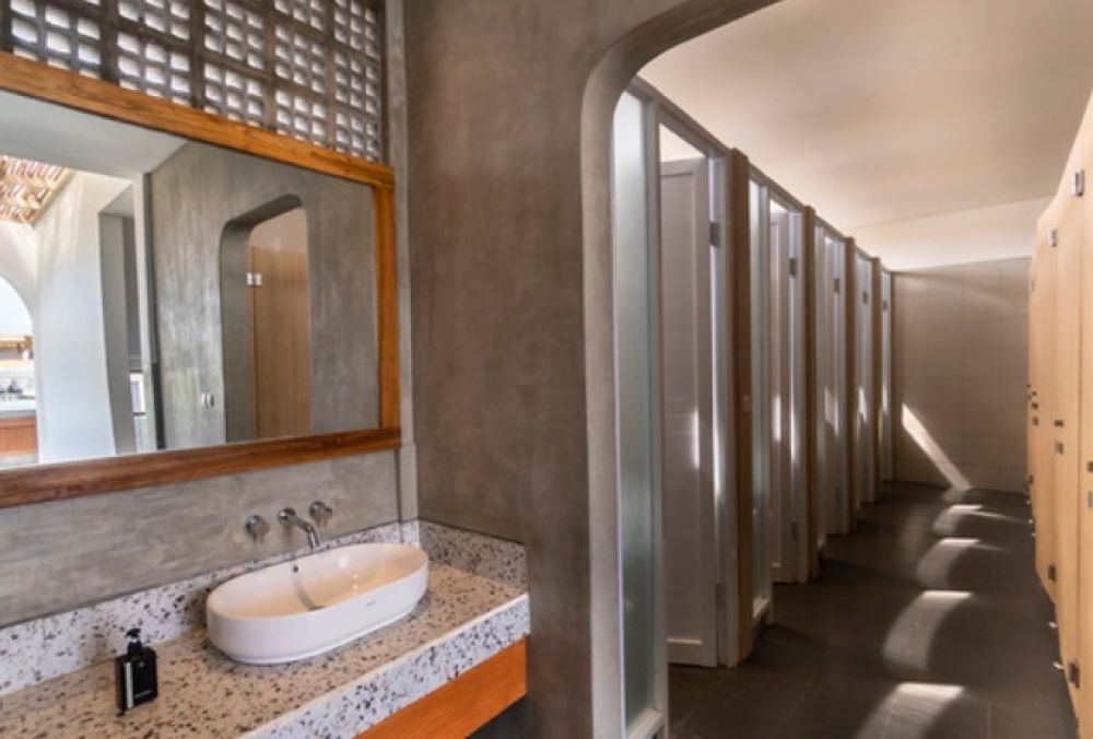 Bunk Bed Female Dormitory, Roomates Surf Camp Canggu 3*