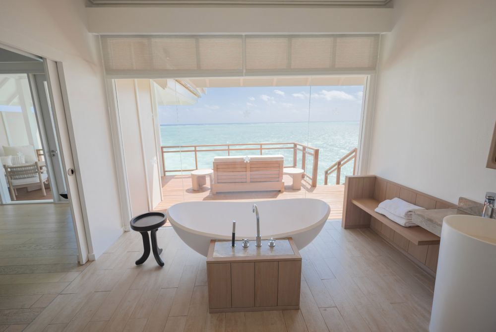 Water Villa, LUX* South Ari Atoll 5*