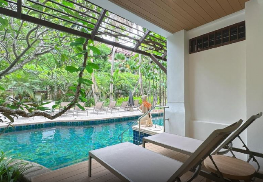 Deluxe Pool Access, Kata Palm Resort & SPA 4*