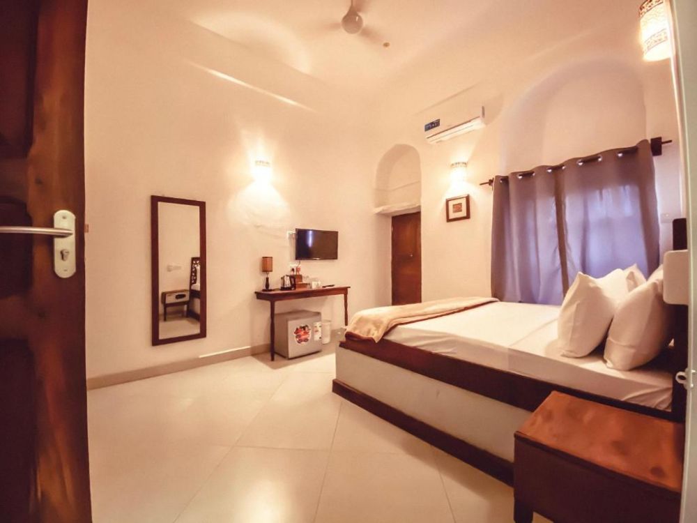 Standard Room, Smiles Stone Town Hotel 3*